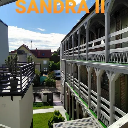 בית אירוח Sandra Ii