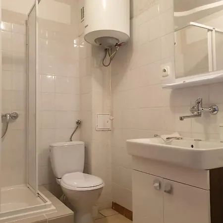 Sandra Ii בית אירוח