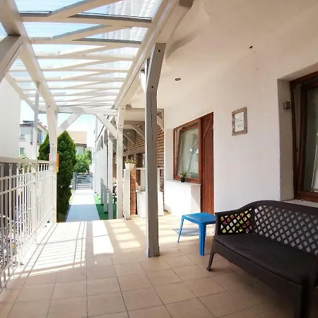 Sandra Ii Homestay szállás