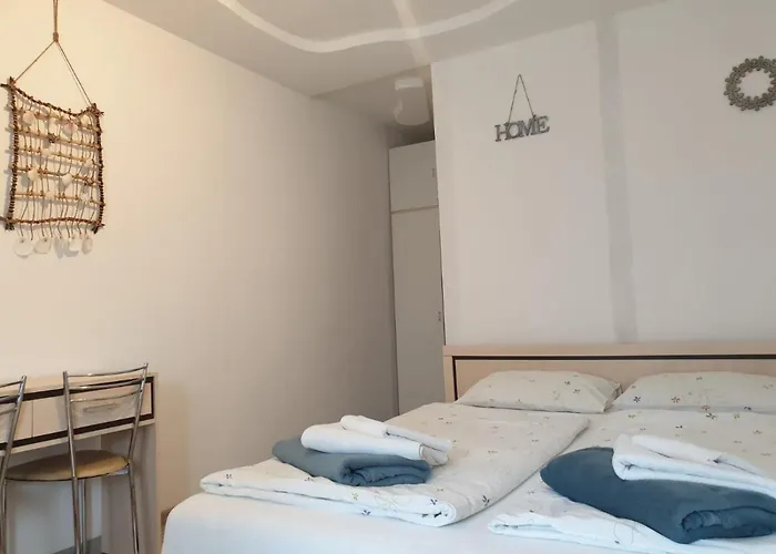 Alloggio in famiglia Sandra Ii *