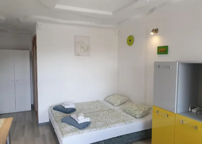 Sandra Ii Alloggio in famiglia