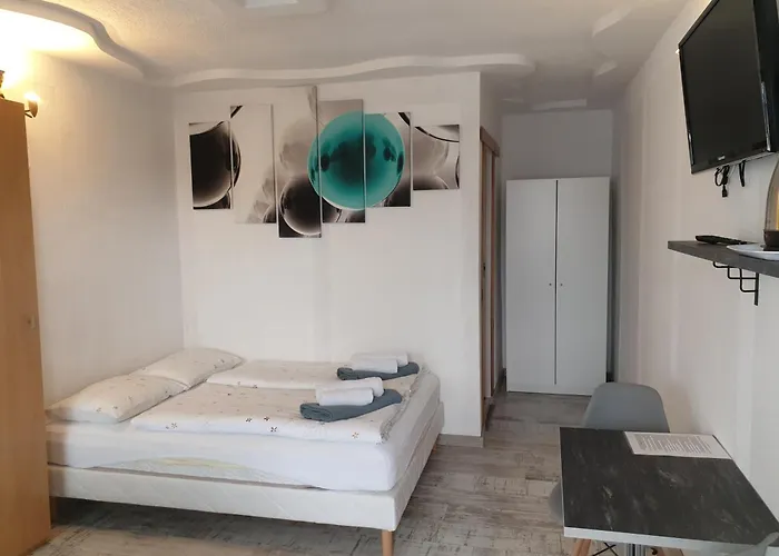 Sandra Ii Alloggio in famiglia *